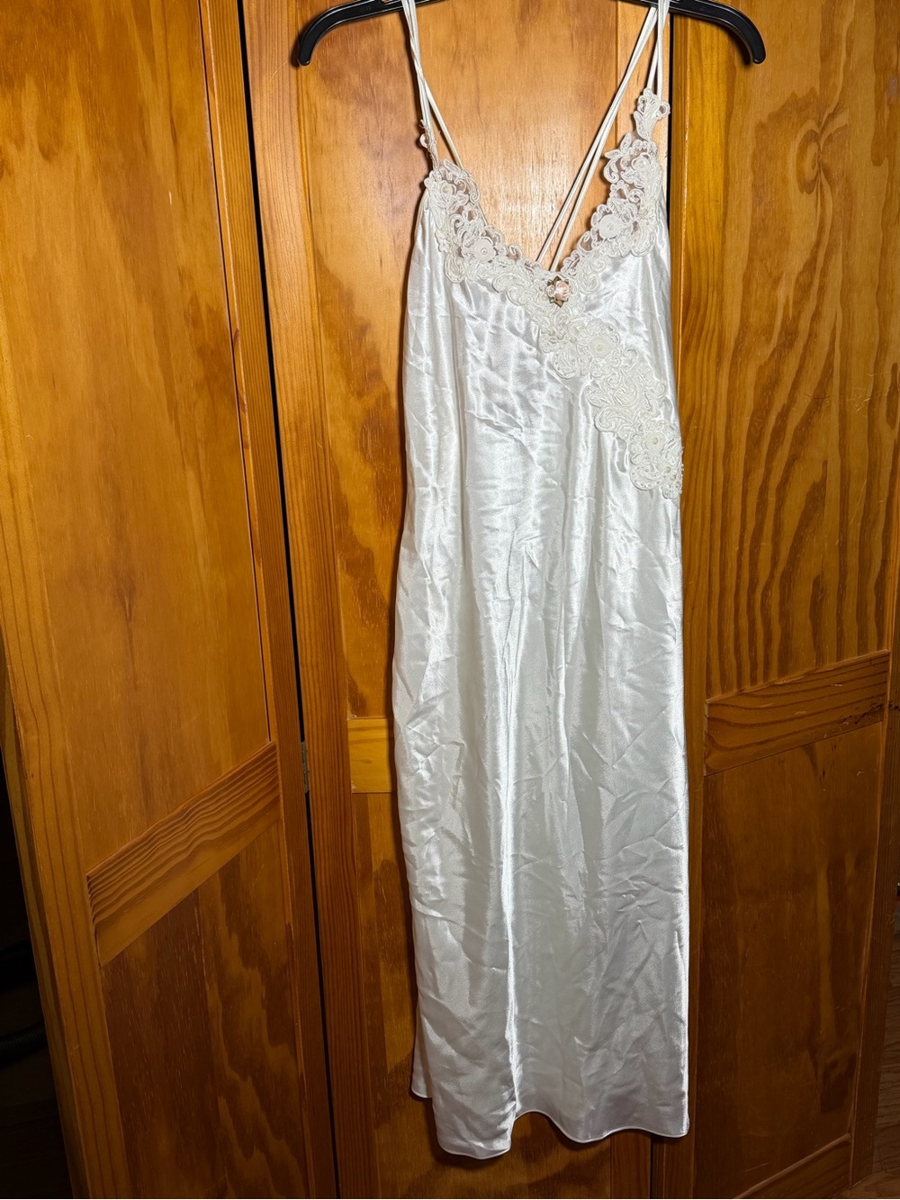 Ivory Satin Lace-Trim Slip Gown w/ Floral, Pearl Applique|M|Bridal, Boudoir